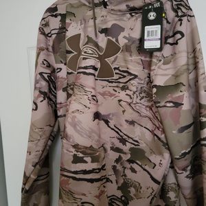 Mens Under Armour camo hoodie